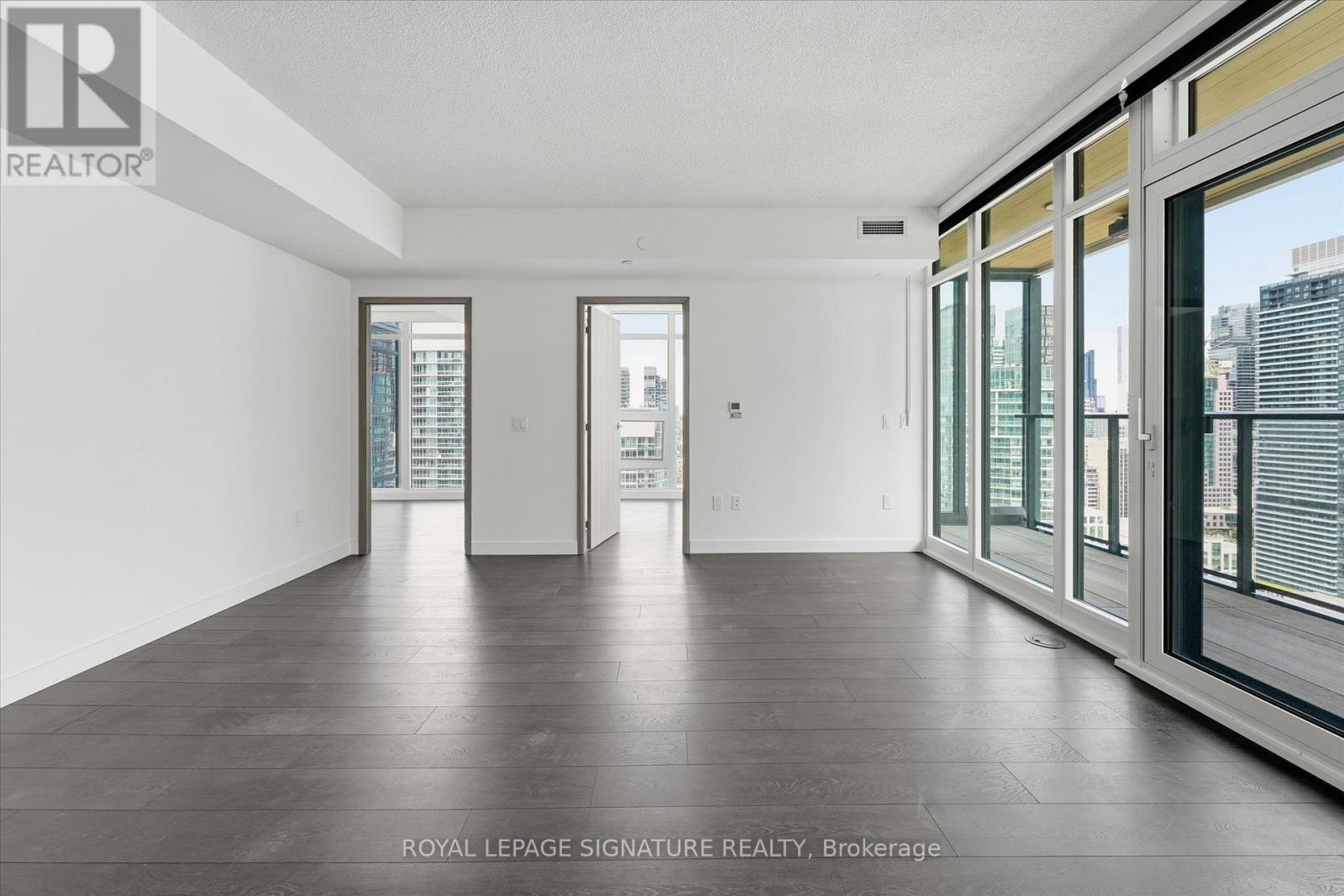 3003 - 1 Concord Cityplace Way, Toronto, Ontario  M5V 0T5 - Photo 11 - C13486494