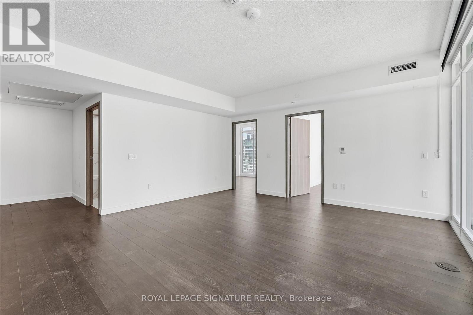 3003 - 1 Concord Cityplace Way, Toronto, Ontario  M5V 0T5 - Photo 12 - C13486494