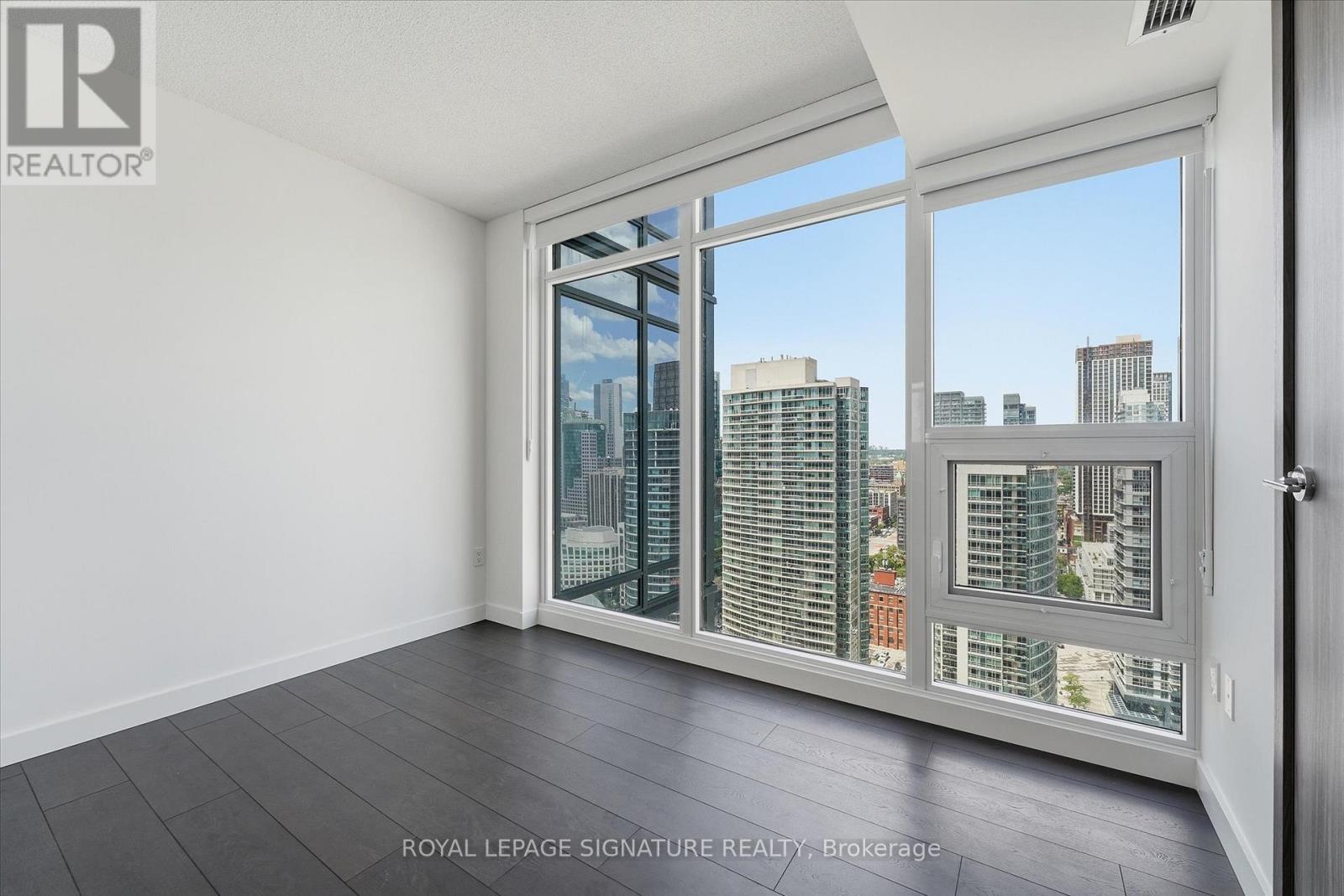 3003 - 1 Concord Cityplace Way, Toronto, Ontario  M5V 0T5 - Photo 16 - C13486494