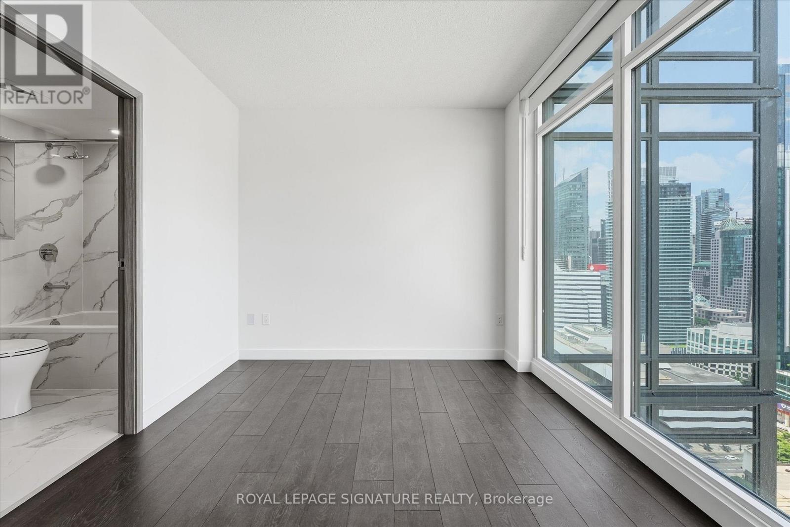 3003 - 1 Concord Cityplace Way, Toronto, Ontario  M5V 0T5 - Photo 18 - C13486494
