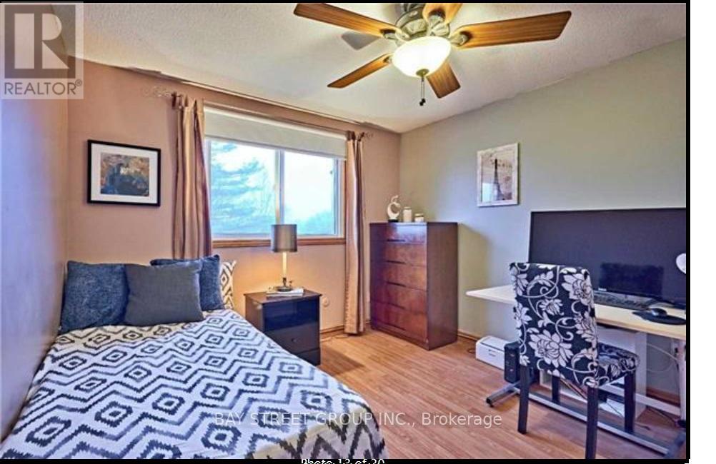 37 Caledon Court, Oshawa, Ontario  L1G 7L6 - Photo 6 - E13486506