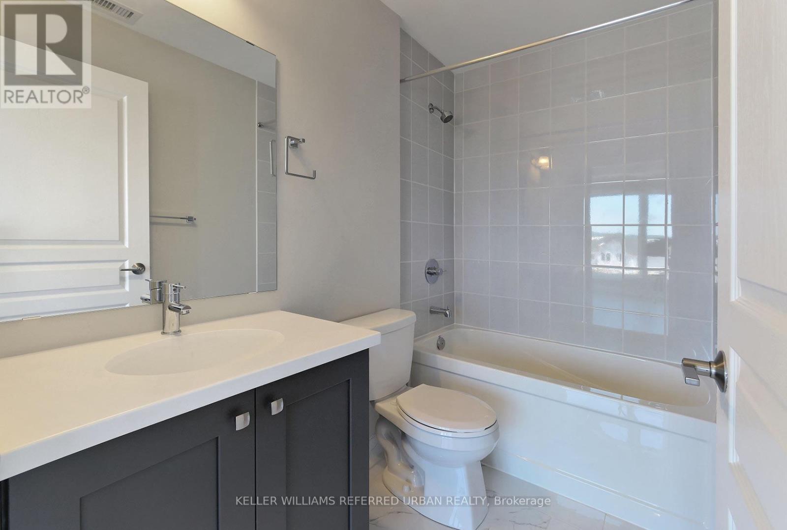 231 - 555 William Graham Drive, Aurora, Ontario  L4G 7C4 - Photo 11 - N13486466
