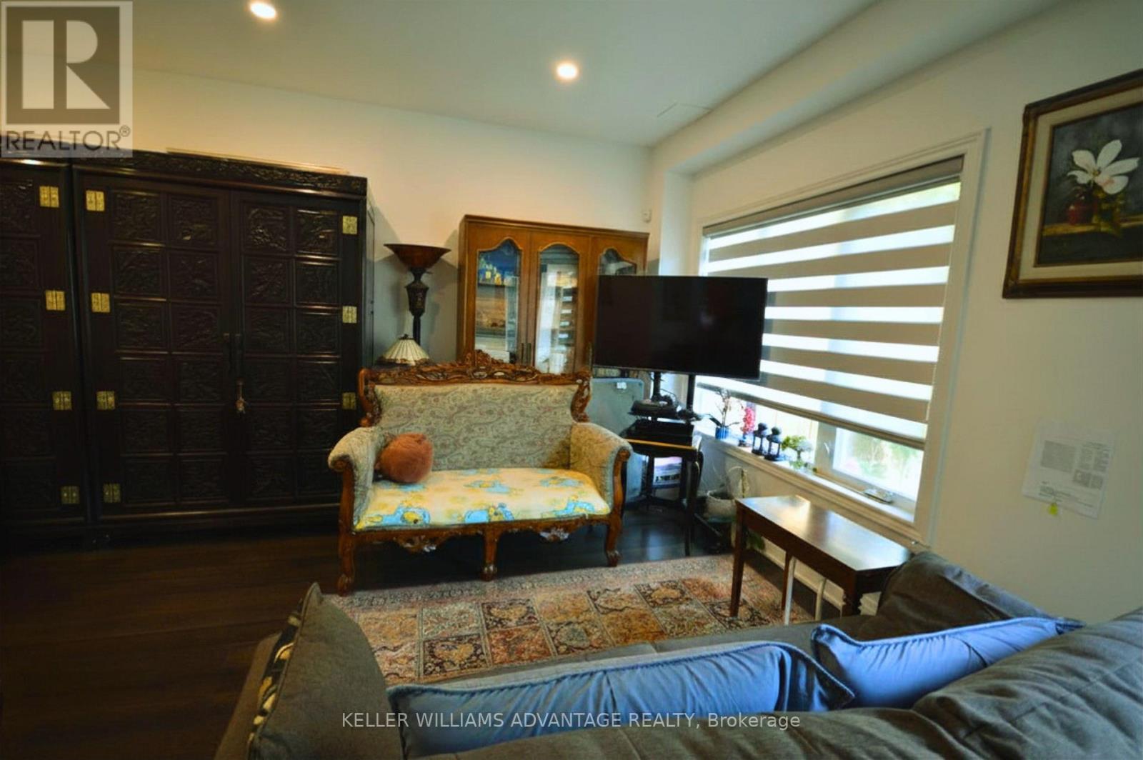 11 - 190 Harding Boulevard, Richmond Hill, Ontario  L4C 0J9 - Photo 3 - N13486484