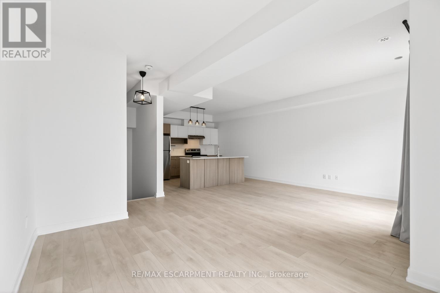 32 - 1121 Cooke Boulevard, Burlington, Ontario  L7T 0C3 - Photo 12 - W13486490