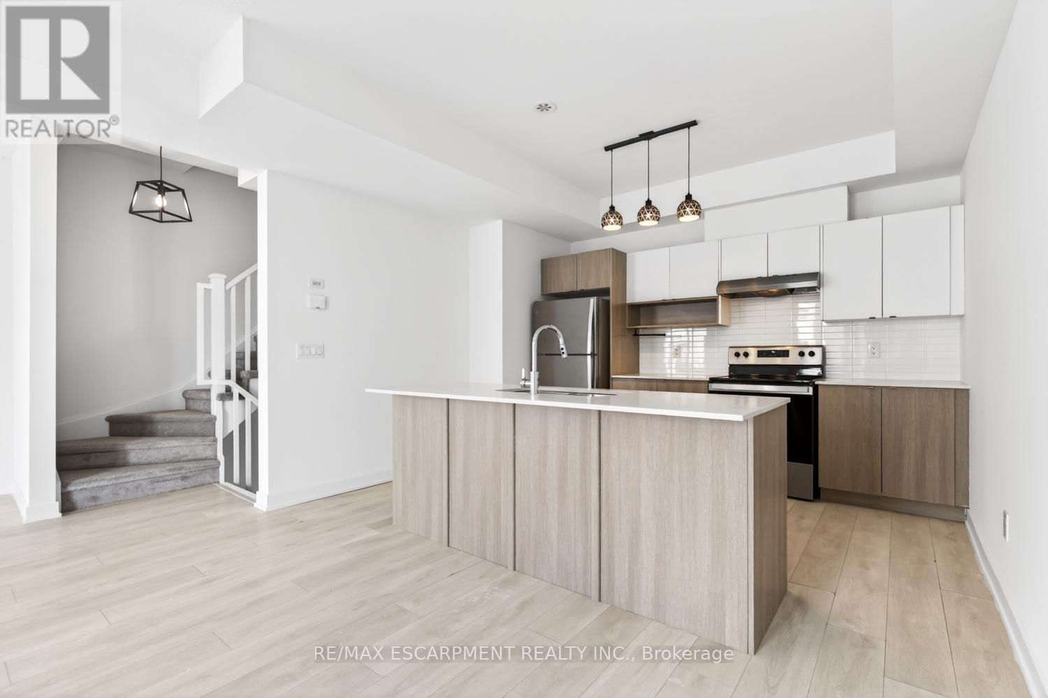32 - 1121 Cooke Boulevard, Burlington, Ontario  L7T 0C3 - Photo 14 - W13486490