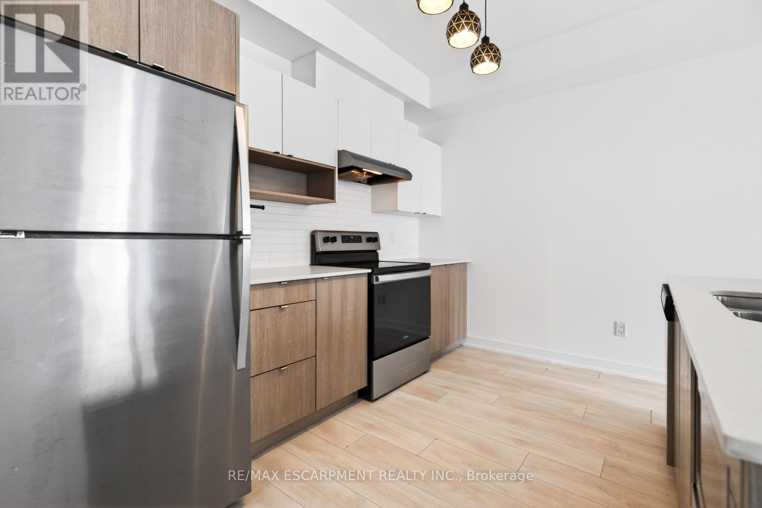 32 - 1121 Cooke Boulevard, Burlington, Ontario  L7T 0C3 - Photo 16 - W13486490