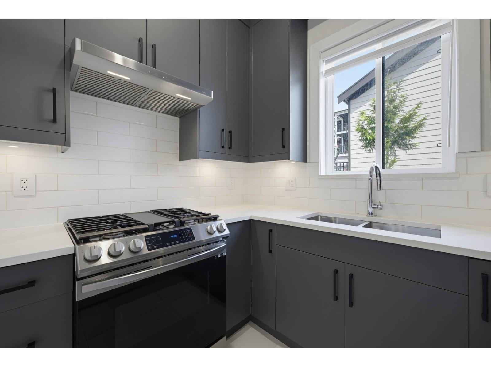 16707 15a Avenue, Surrey, British Columbia  V3Z 9M4 - Photo 18 - R3139757