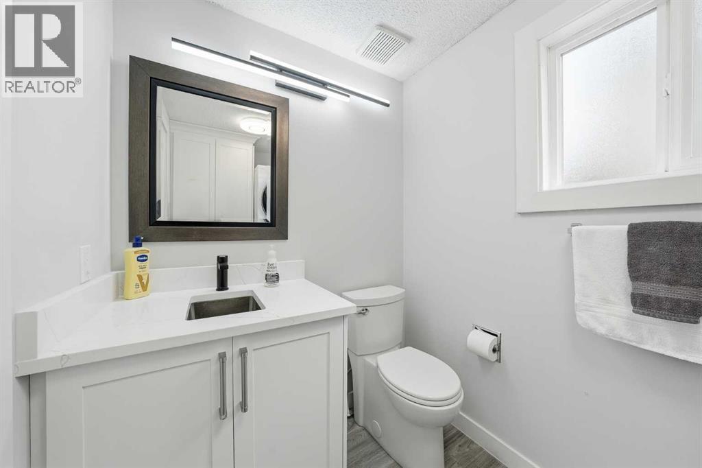 308 Douglasbank Drive Se, Calgary, Alberta  T2Z 3C7 - Photo 20 - A2322927