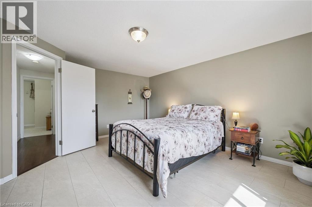 282 Newbury Drive, Kitchener, Ontario  N2N 3A3 - Photo 17 - 40841979