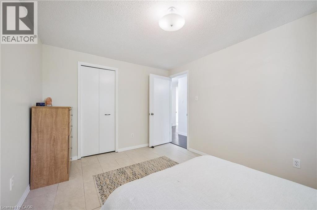 282 Newbury Drive, Kitchener, Ontario  N2N 3A3 - Photo 19 - 40841979