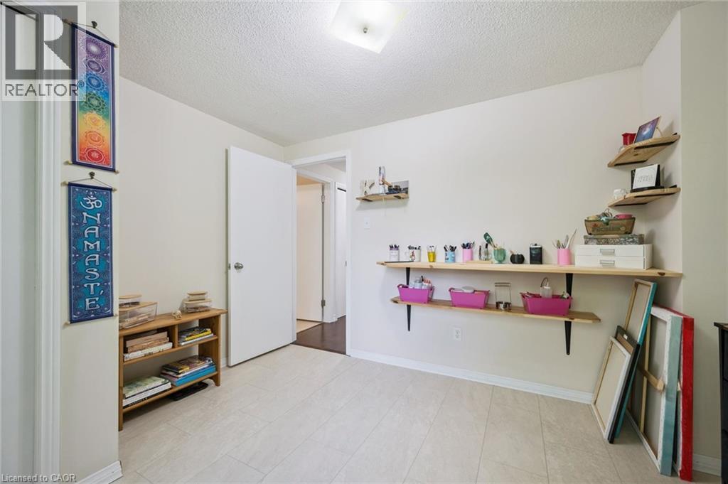 282 Newbury Drive, Kitchener, Ontario  N2N 3A3 - Photo 21 - 40841979