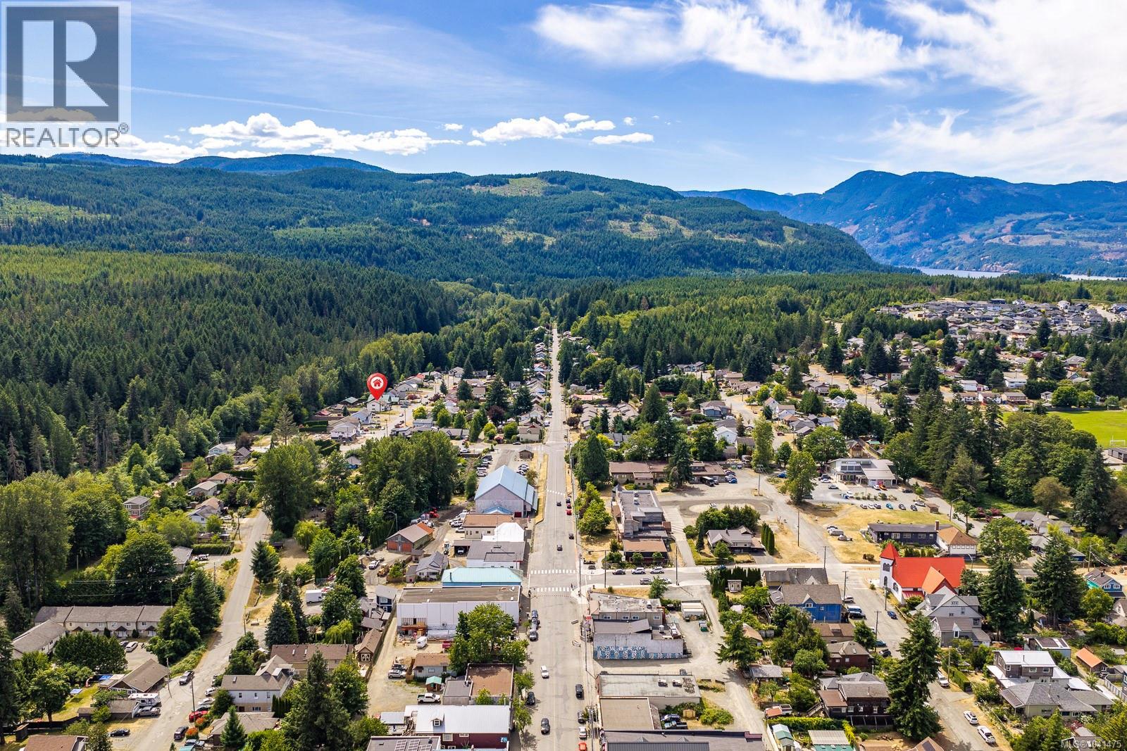 2613 Derwent Ave, Cumberland, British Columbia  V0R 1S0 - Photo 16 - 1041475