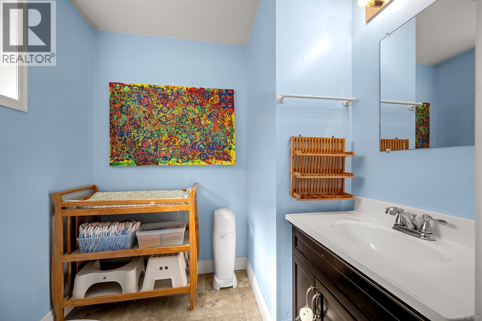2613 Derwent Ave, Cumberland, British Columbia  V0R 1S0 - Photo 71 - 1041475