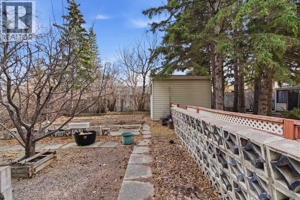 4008 36 Street Nw, Calgary, Alberta  T2L 2A1 - Photo 46 - A2301943