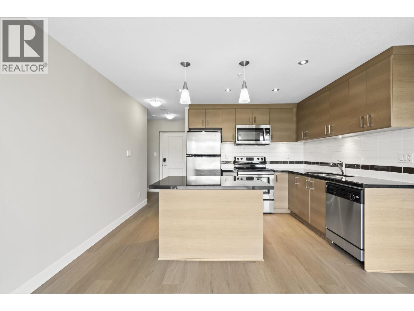 604 12079 Harris Road, Pitt Meadows, British Columbia  V3Y 0C7 - Photo 17 - R3139821