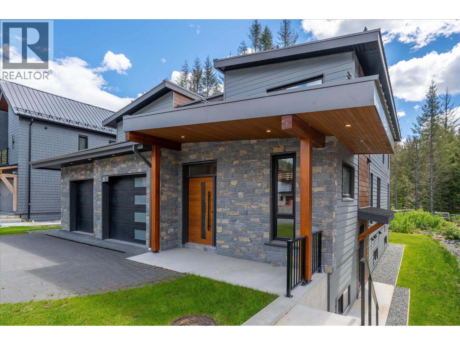 1710 RIVER RUN PLACE, Whistler, British Columbia