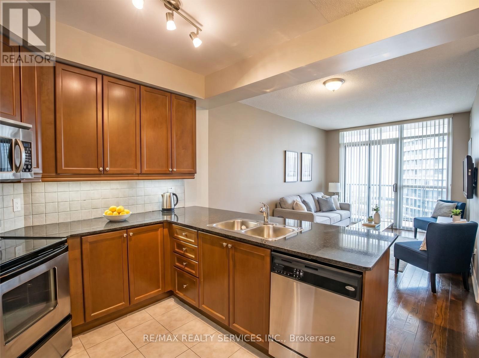 1108 - 80 Absolute Avenue, Mississauga, Ontario  L4Z 0A5 - Photo 4 - W13437700