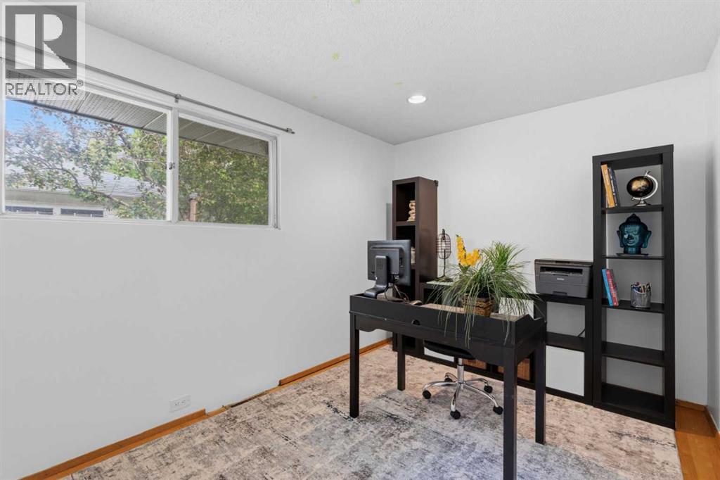 3248 Bearspaw Drive NW, Calgary, Alberta  T2L 1T3 - Photo 19 - A2322391