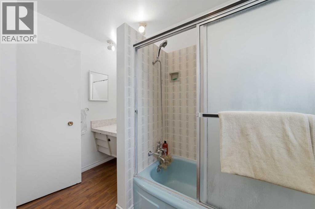 3248 Bearspaw Drive NW, Calgary, Alberta  T2L 1T3 - Photo 21 - A2322391