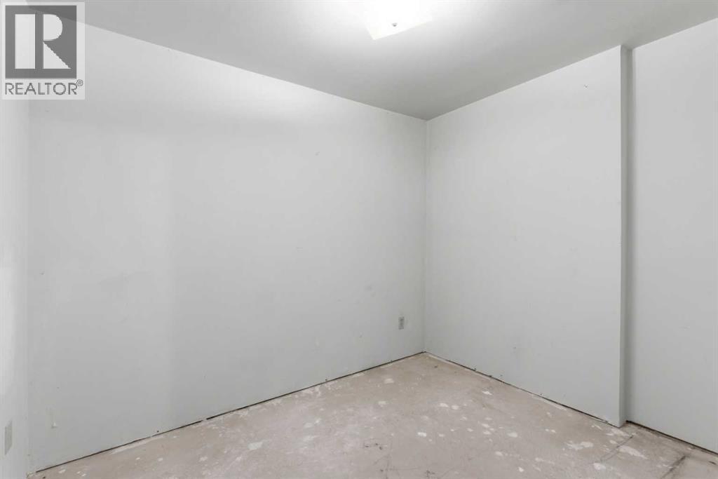 3248 Bearspaw Drive NW, Calgary, Alberta  T2L 1T3 - Photo 31 - A2322391