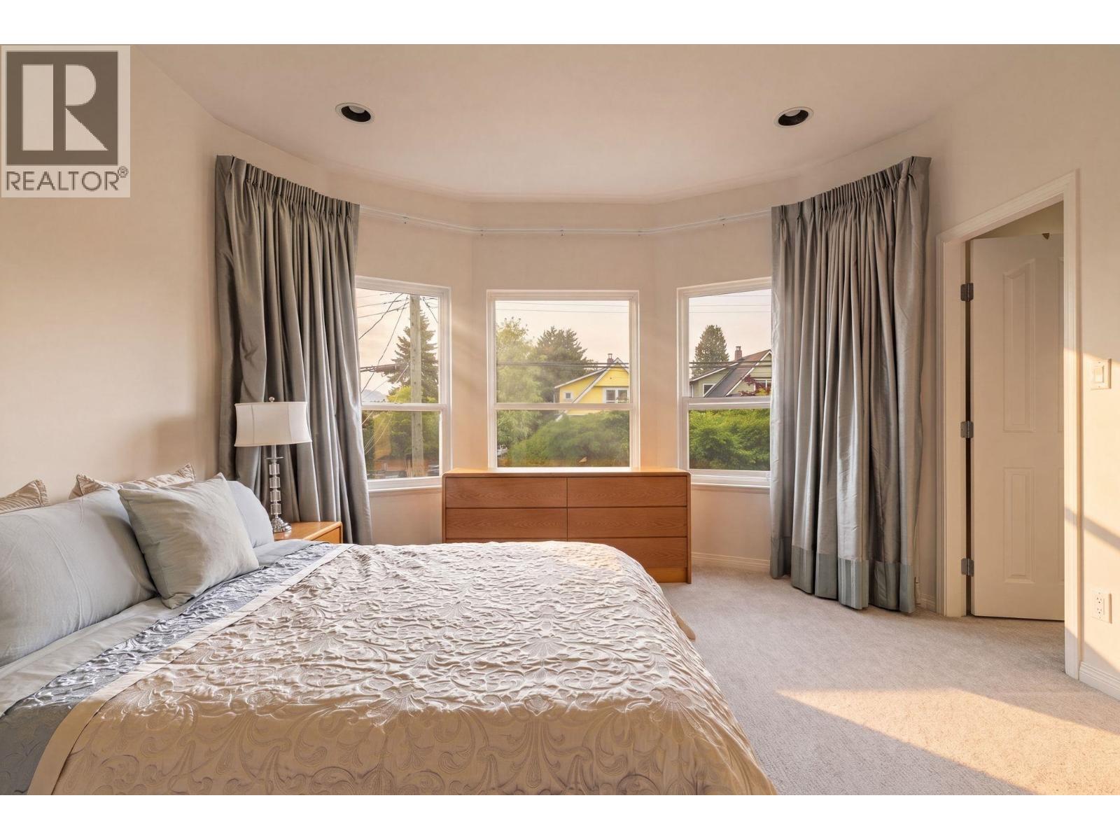 888 E 30th Avenue, Vancouver, British Columbia  V5V 2W1 - Photo 18 - R3139815