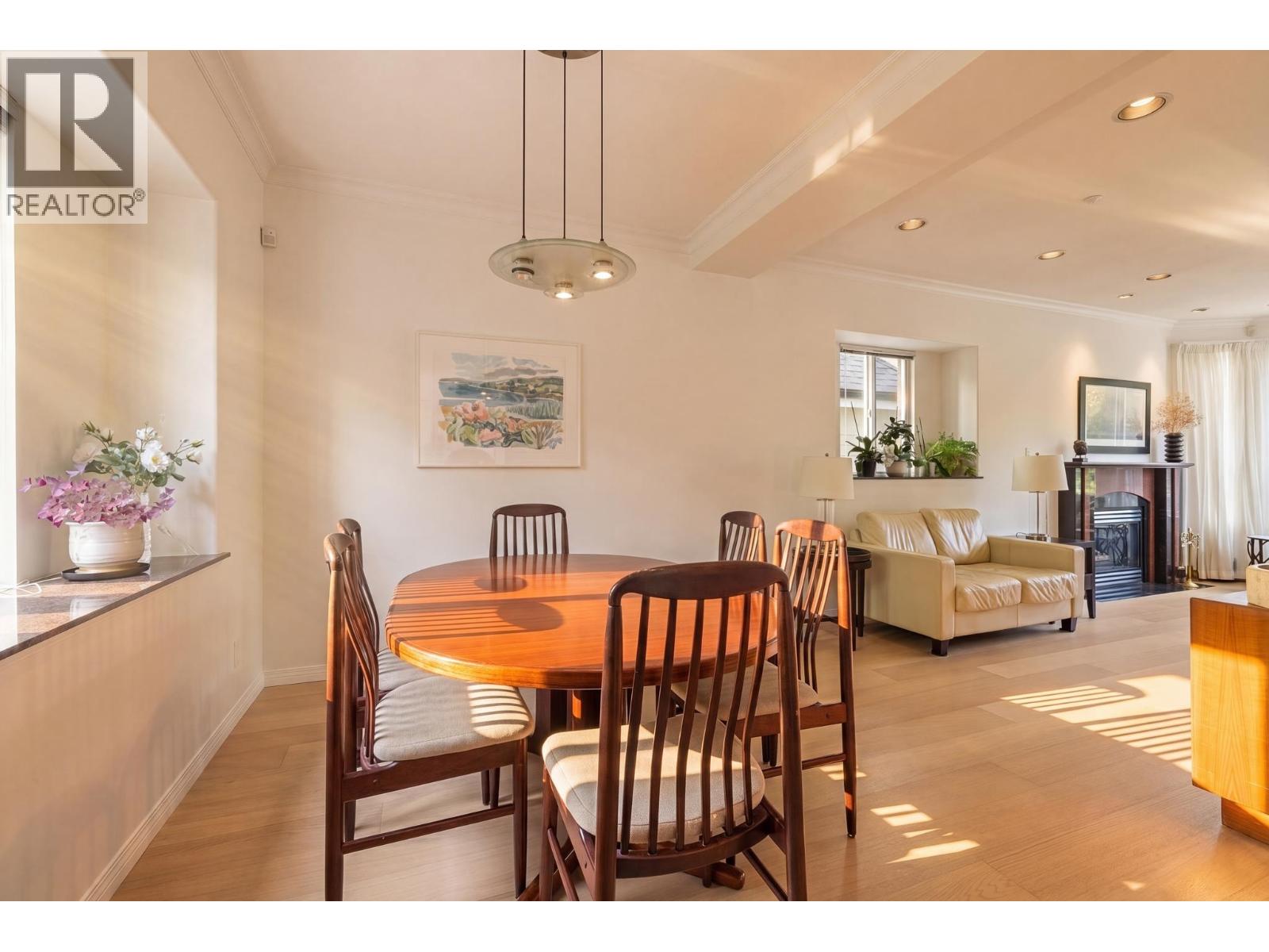 888 E 30th Avenue, Vancouver, British Columbia  V5V 2W1 - Photo 5 - R3139815
