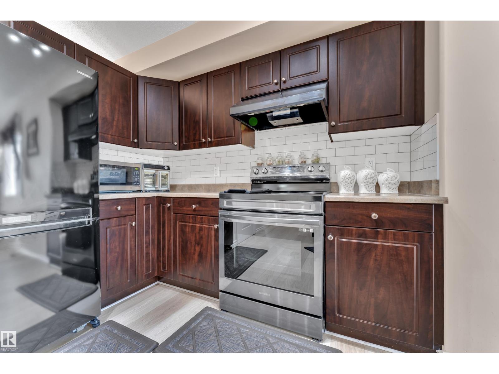 6140 18 Av SW, Edmonton, Alberta  T6X 0W2 - Photo 10 - E4495475
