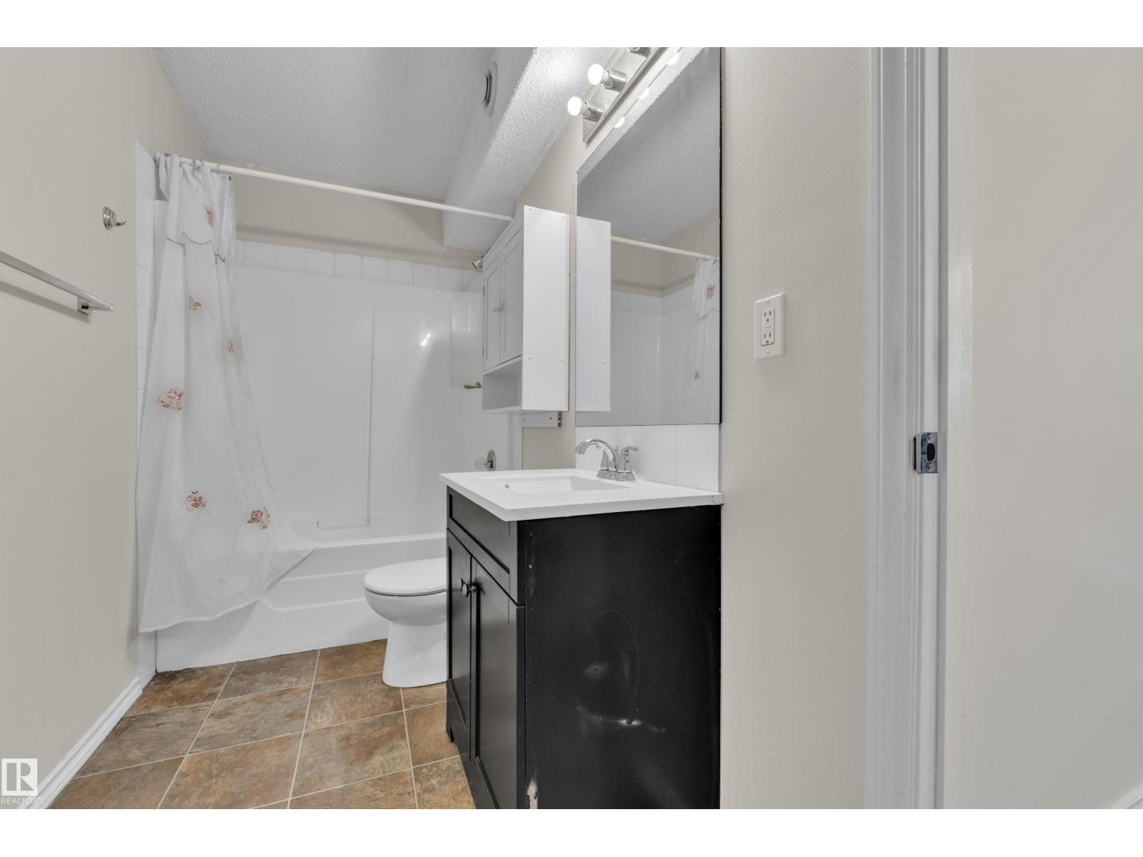6140 18 Av SW, Edmonton, Alberta  T6X 0W2 - Photo 30 - E4495475