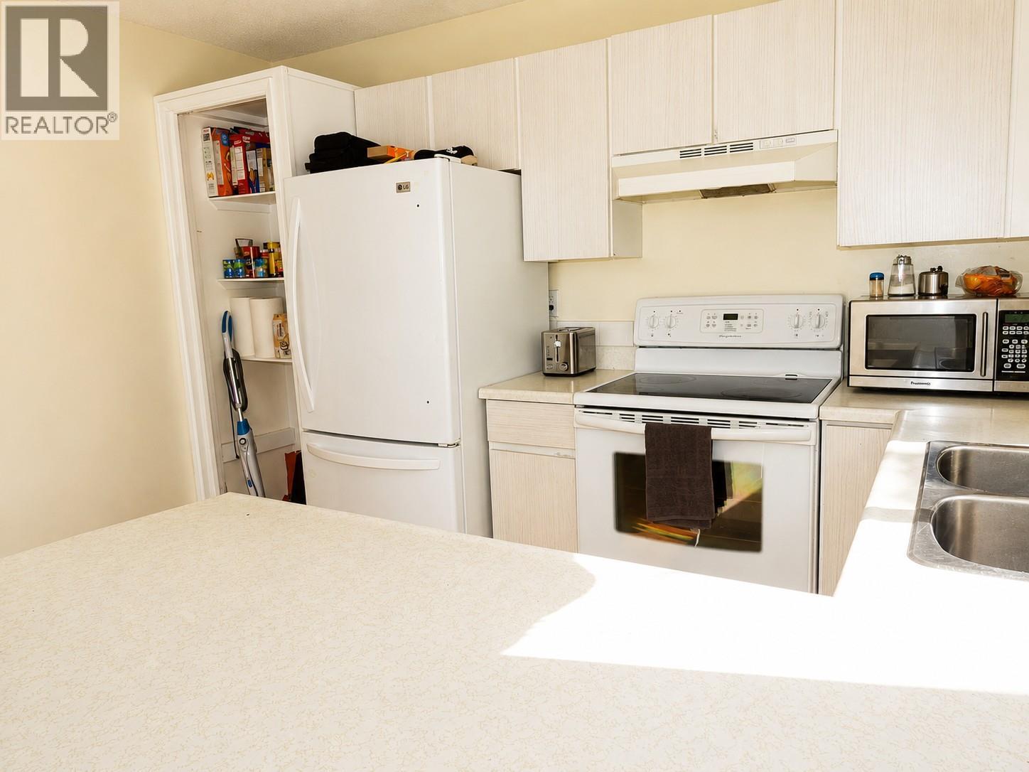 3807 32 Avenue Unit# 19, Vernon, British Columbia  V1T 2N2 - Photo 6 - 10391587