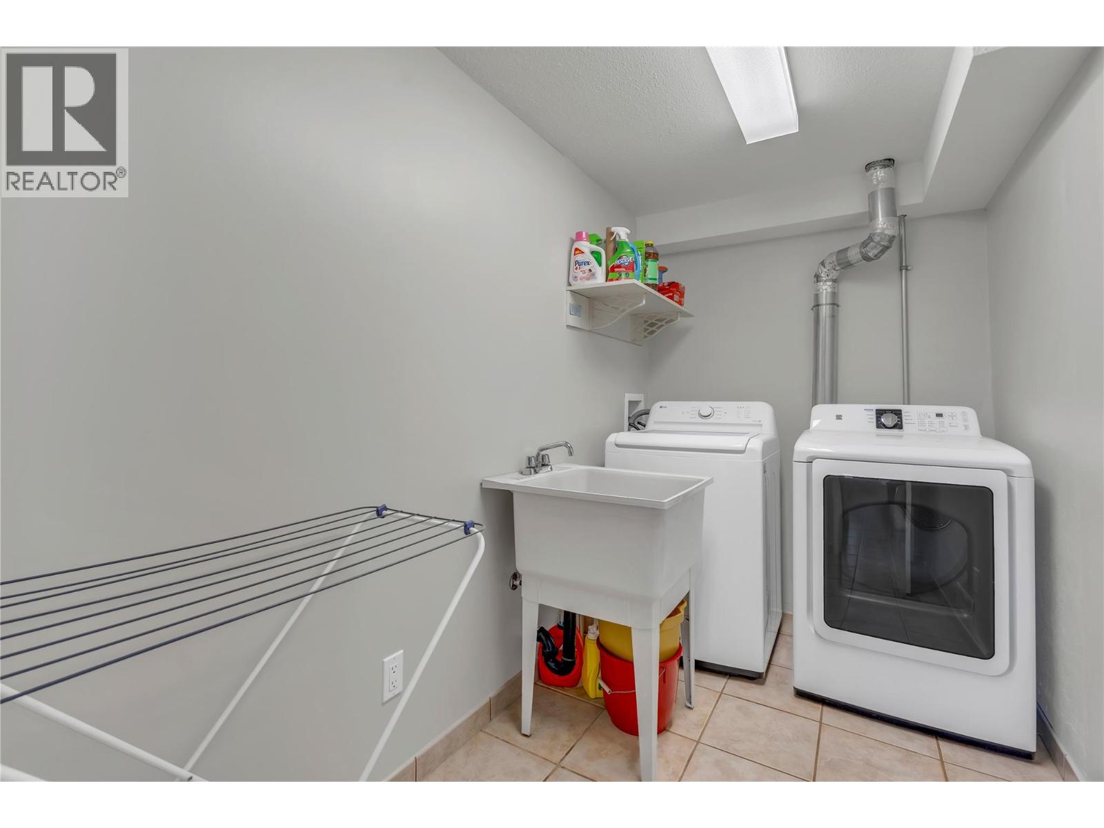 205 West Bench Drive, Penticton, British Columbia  V2A 8X8 - Photo 33 - 10392626