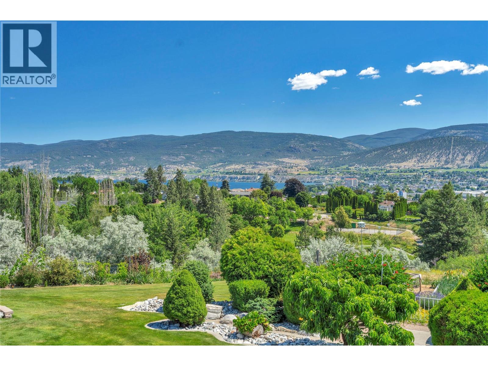 205 West Bench Drive, Penticton, British Columbia  V2A 8X8 - Photo 9 - 10392626
