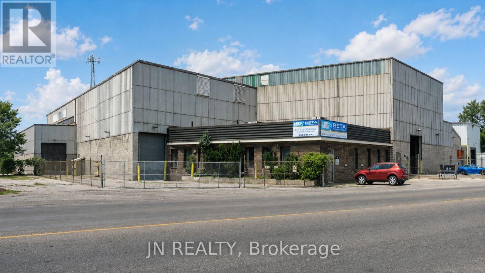 200 Beverly Street S, Cambridge, Ontario  N1R 3Z8 - Photo 2 - X13486550