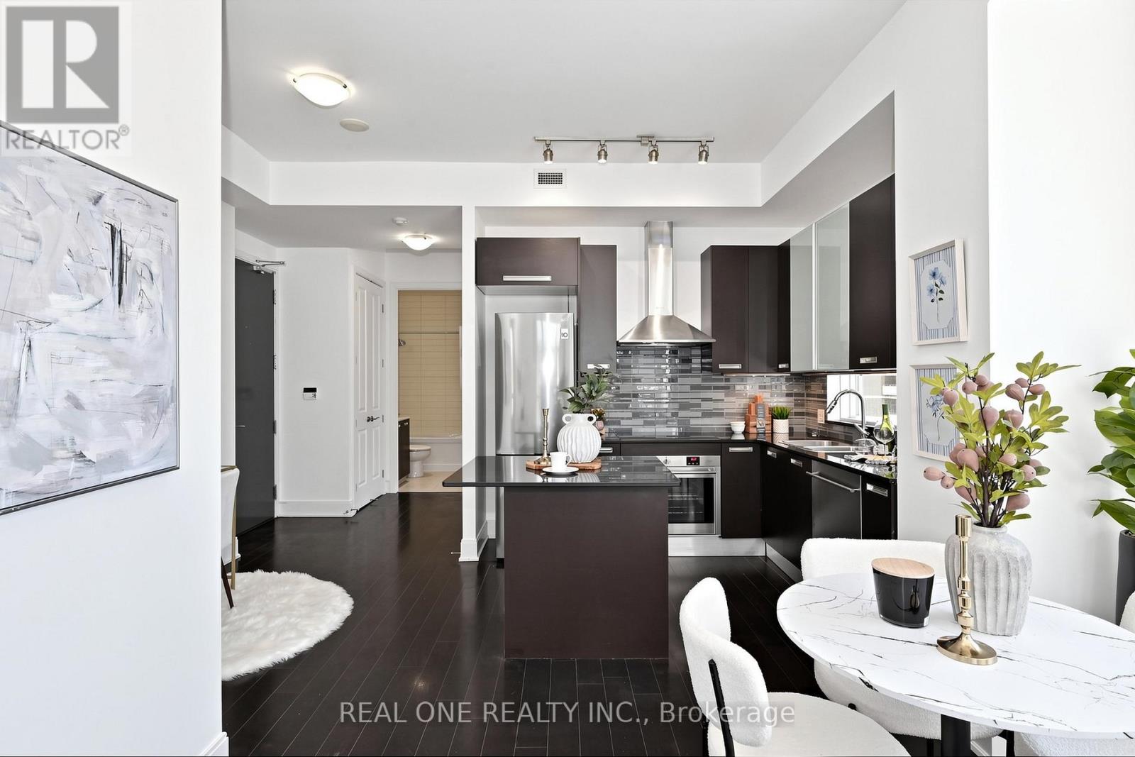 1603 - 21 Balmuto Street, Toronto, Ontario  M4Y 1W4 - Photo 17 - C13486562