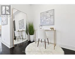 1603 - 21 BALMUTO STREET, Toronto, Ontario