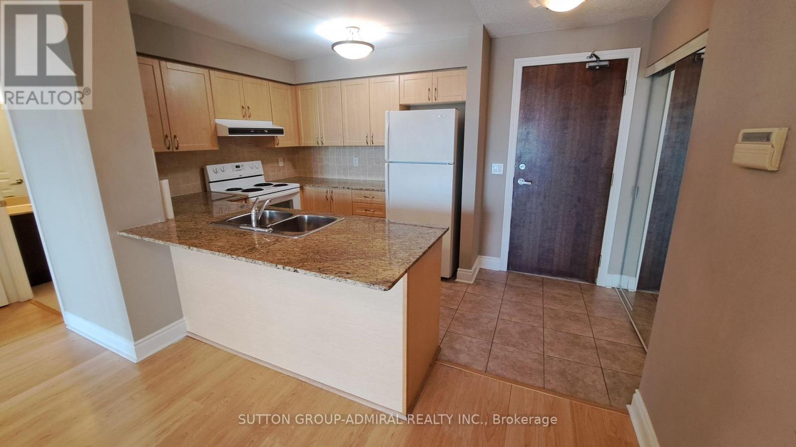#1712 - 7 North Park Road, Vaughan (Beverley Glen), Ontario  L4J 0C9 - Photo 8 - N13486560