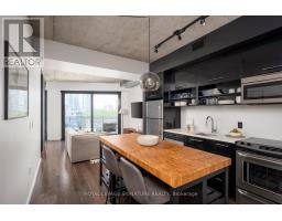 601 - 51 TROLLEY CRESCENT, Toronto, Ontario