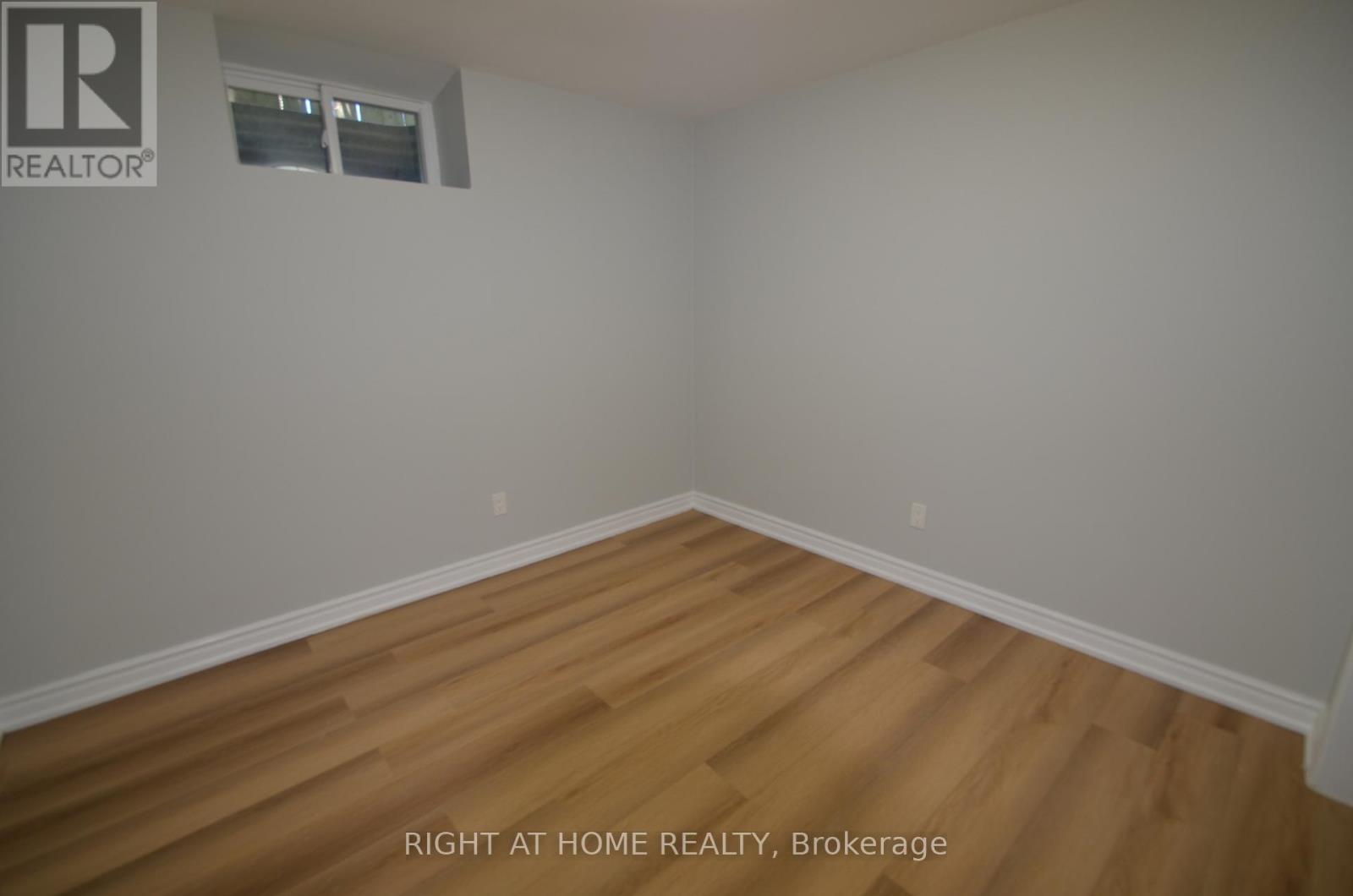 526 Poplar Avenue, Ajax, Ontario  L1S 1G1 - Photo 12 - E13482230