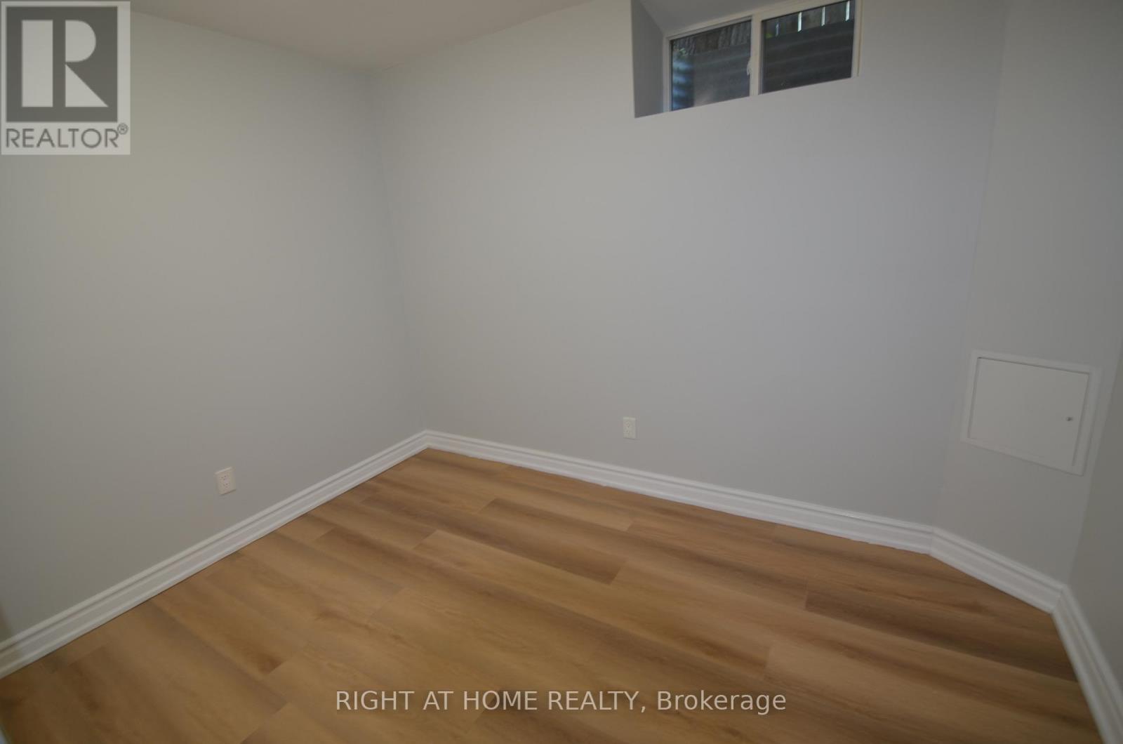 526 Poplar Avenue, Ajax, Ontario  L1S 1G1 - Photo 11 - E13482230