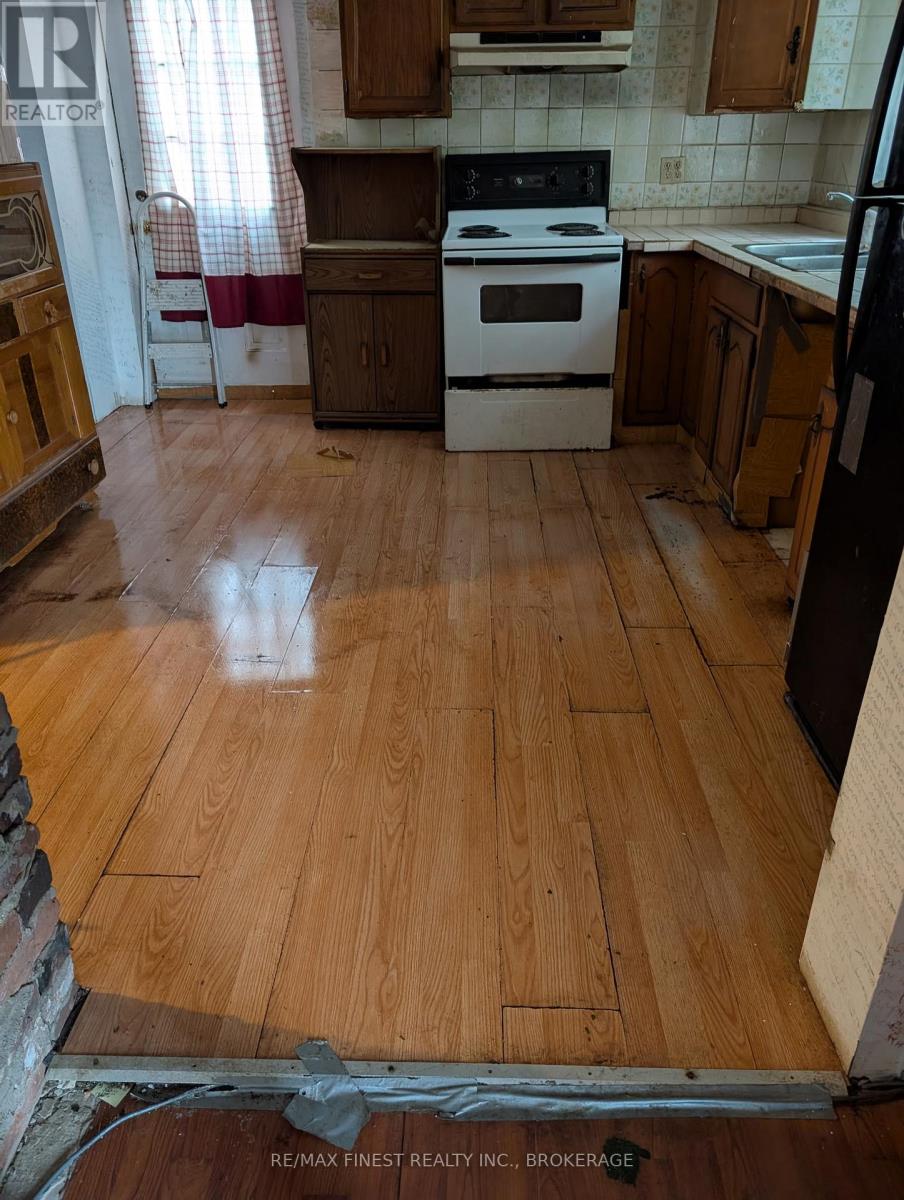 951 Division Street, Kingston, Ontario  K7K 4C8 - Photo 5 - X13151568