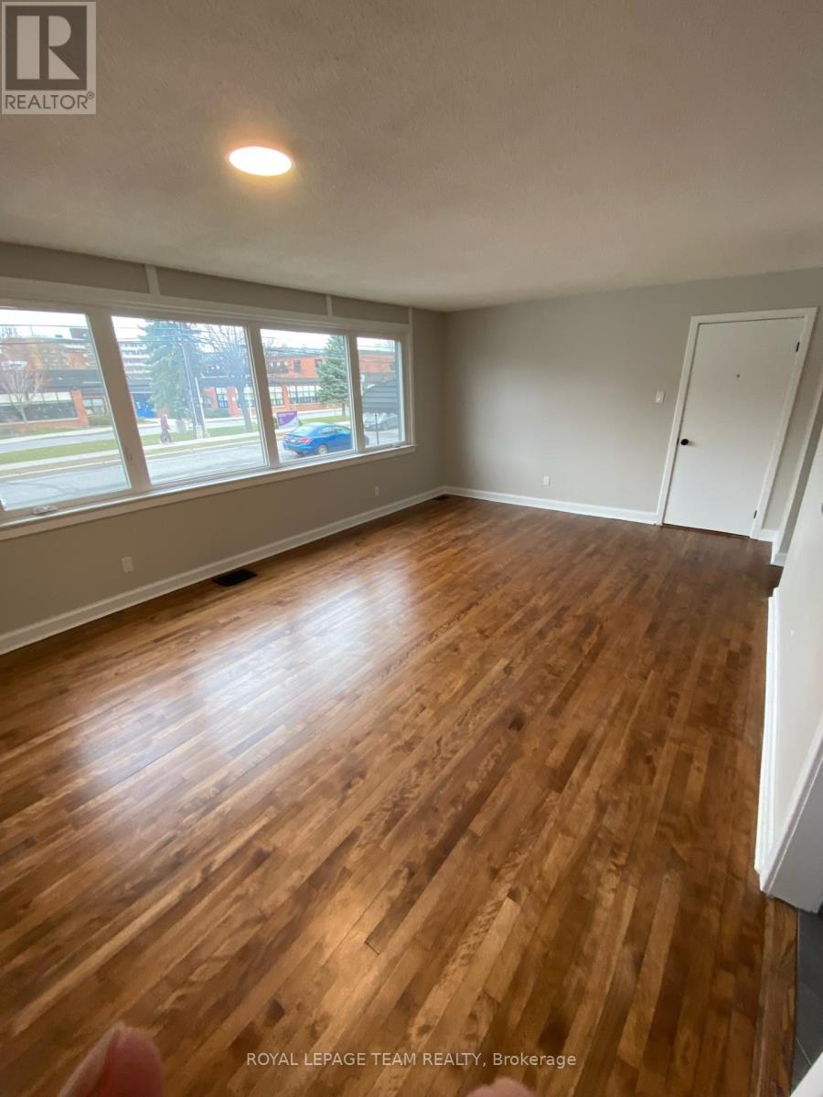 1 - 228 Woodroffe Avenue, Ottawa, Ontario  K2A 3V4 - Photo 4 - X13425848