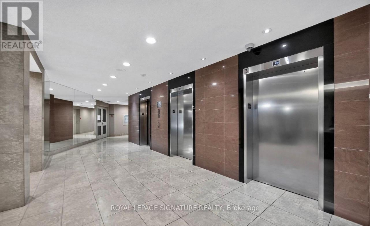 1003 - 7250 YONGE STREET, Vaughan, Ontario