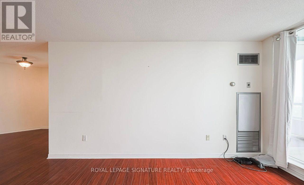 1003 - 7250 Yonge Street, Vaughan (Crestwood-Springfarm-Yorkhill), Ontario  L4J 7X1 - Photo 15 - N13486608
