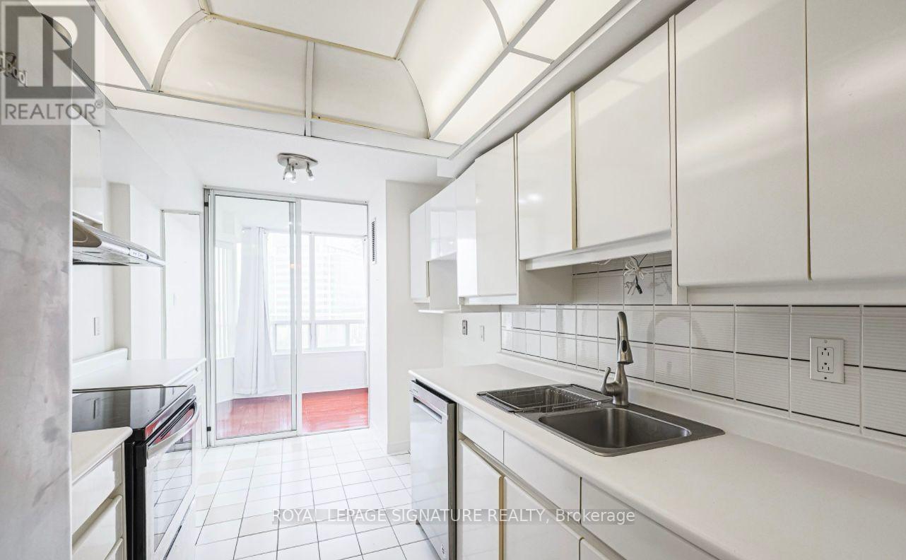 1003 - 7250 Yonge Street, Vaughan (Crestwood-Springfarm-Yorkhill), Ontario  L4J 7X1 - Photo 25 - N13486608