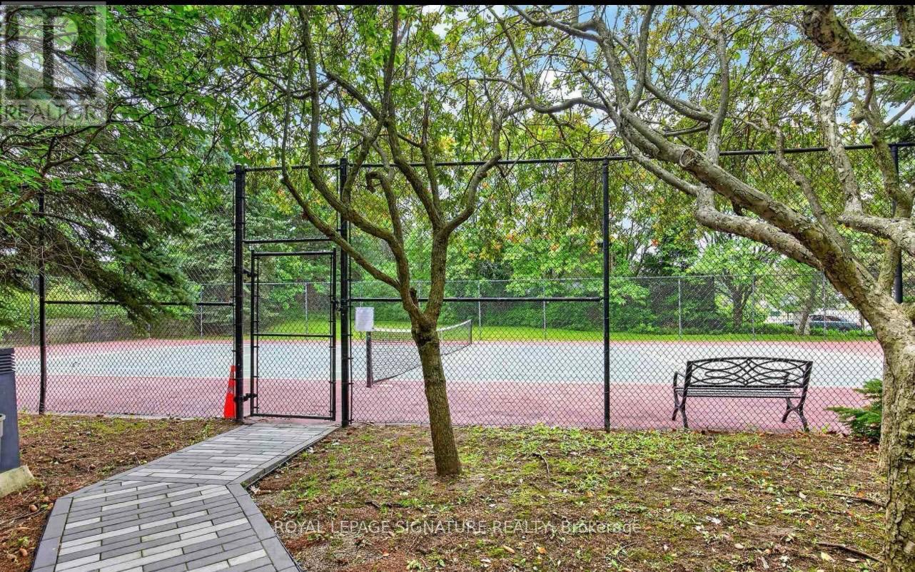 1003 - 7250 Yonge Street, Vaughan (Crestwood-Springfarm-Yorkhill), Ontario  L4J 7X1 - Photo 6 - N13486608