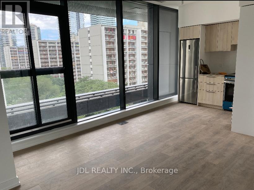 702 - 501 Yonge Street, Toronto, Ontario  M4Y 1Y4 - Photo 2 - C13486676