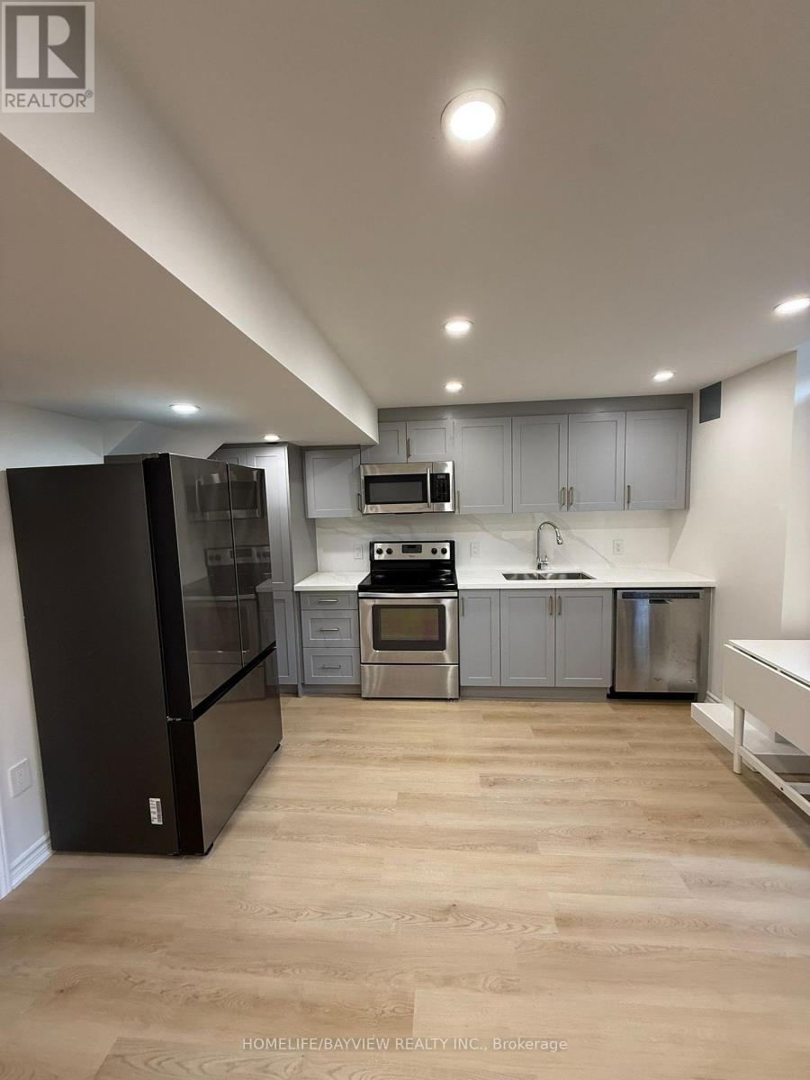 73 THORNLODGE DRIVE W, Georgina, Ontario
