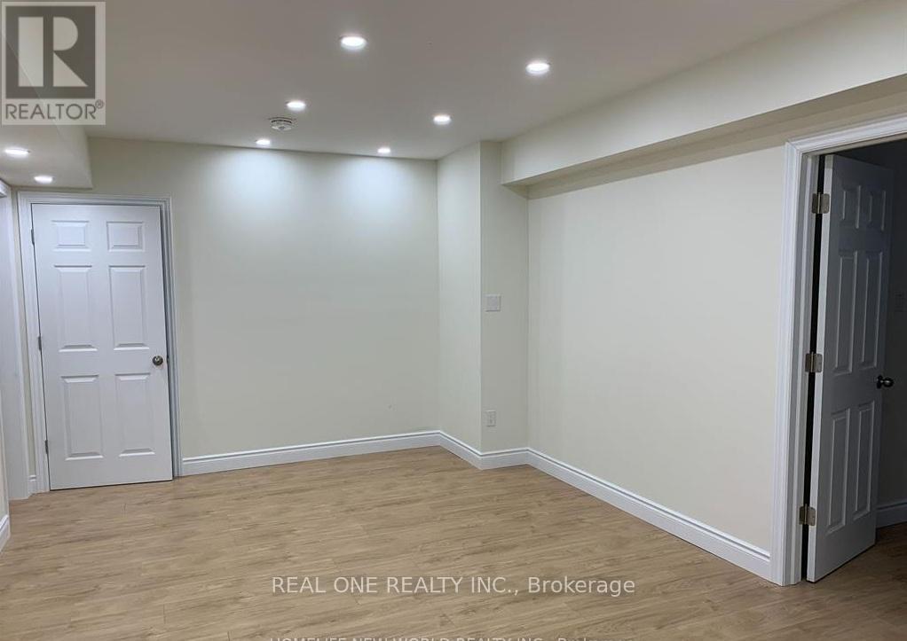 Basement - 18 Leggott Avenue, Barrie, Ontario  L4N 8A9 - Photo 2 - S13486628