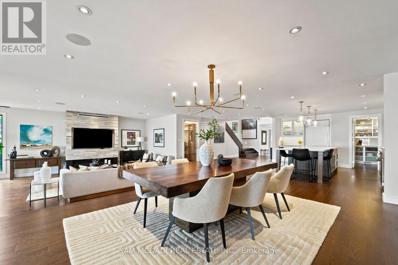 102 Cumberland Drive, Mississauga, Ontario  L5G 3M8 - Photo 18 - W13486670