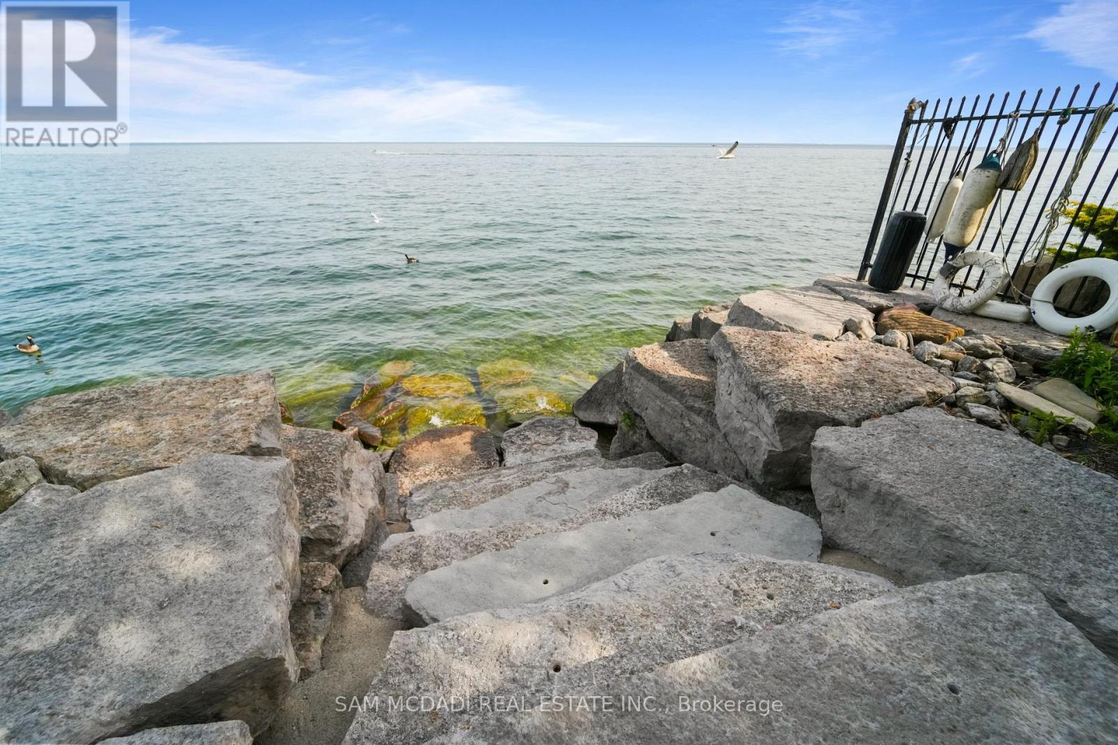 102 Cumberland Drive, Mississauga, Ontario  L5G 3M8 - Photo 43 - W13486670