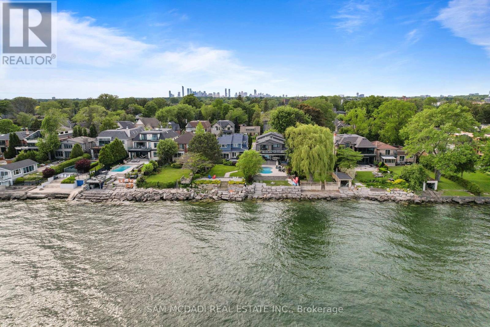 102 Cumberland Drive, Mississauga, Ontario  L5G 3M8 - Photo 44 - W13486670